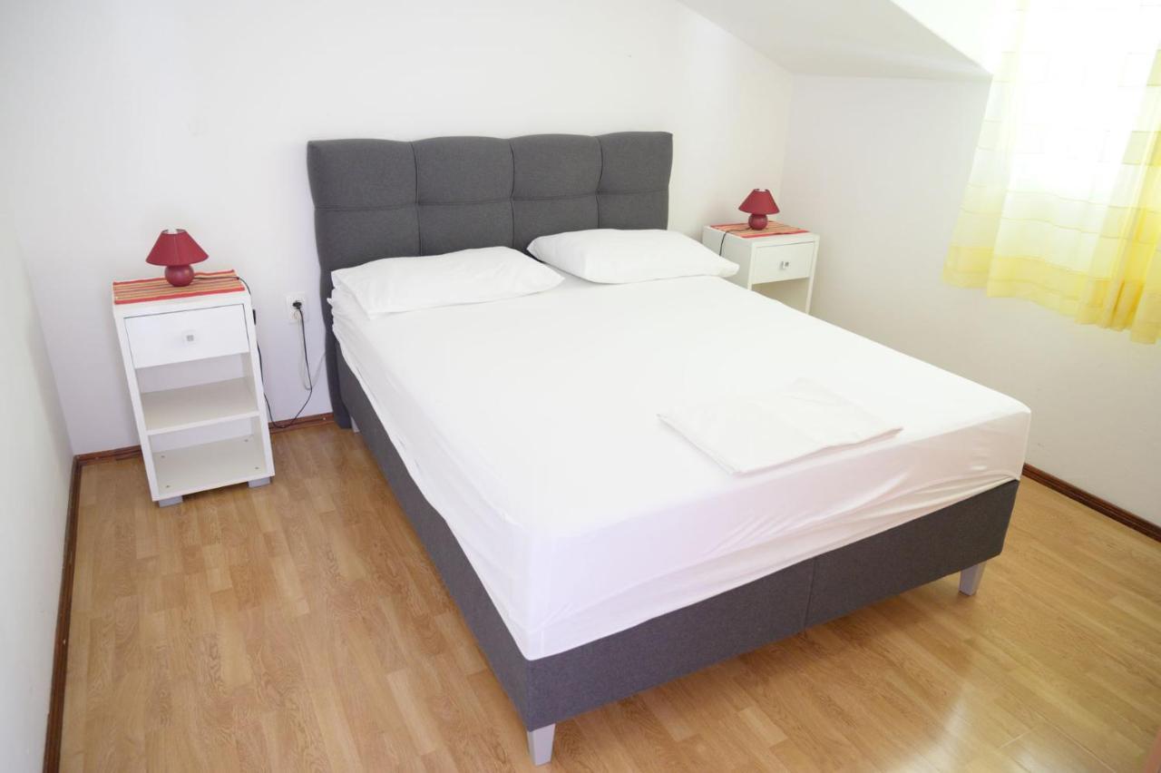 Apartamento Ratak House Prizba Exterior foto