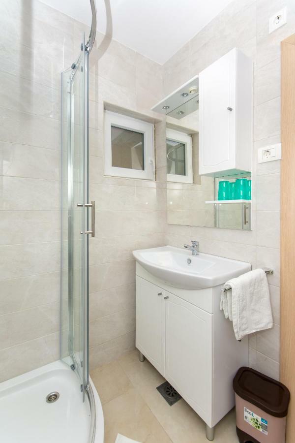 Apartamento Ratak House Prizba Exterior foto