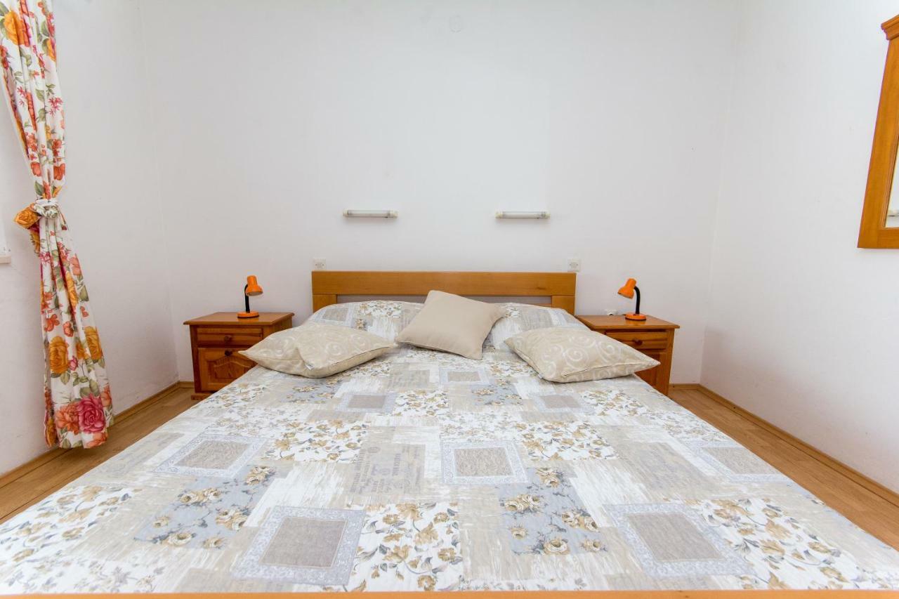 Apartamento Ratak House Prizba Exterior foto