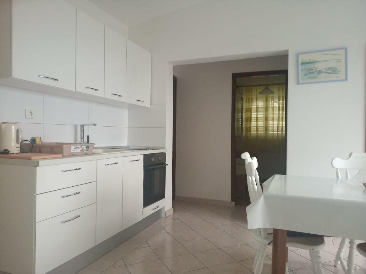 Apartamento Ratak House Prizba Exterior foto