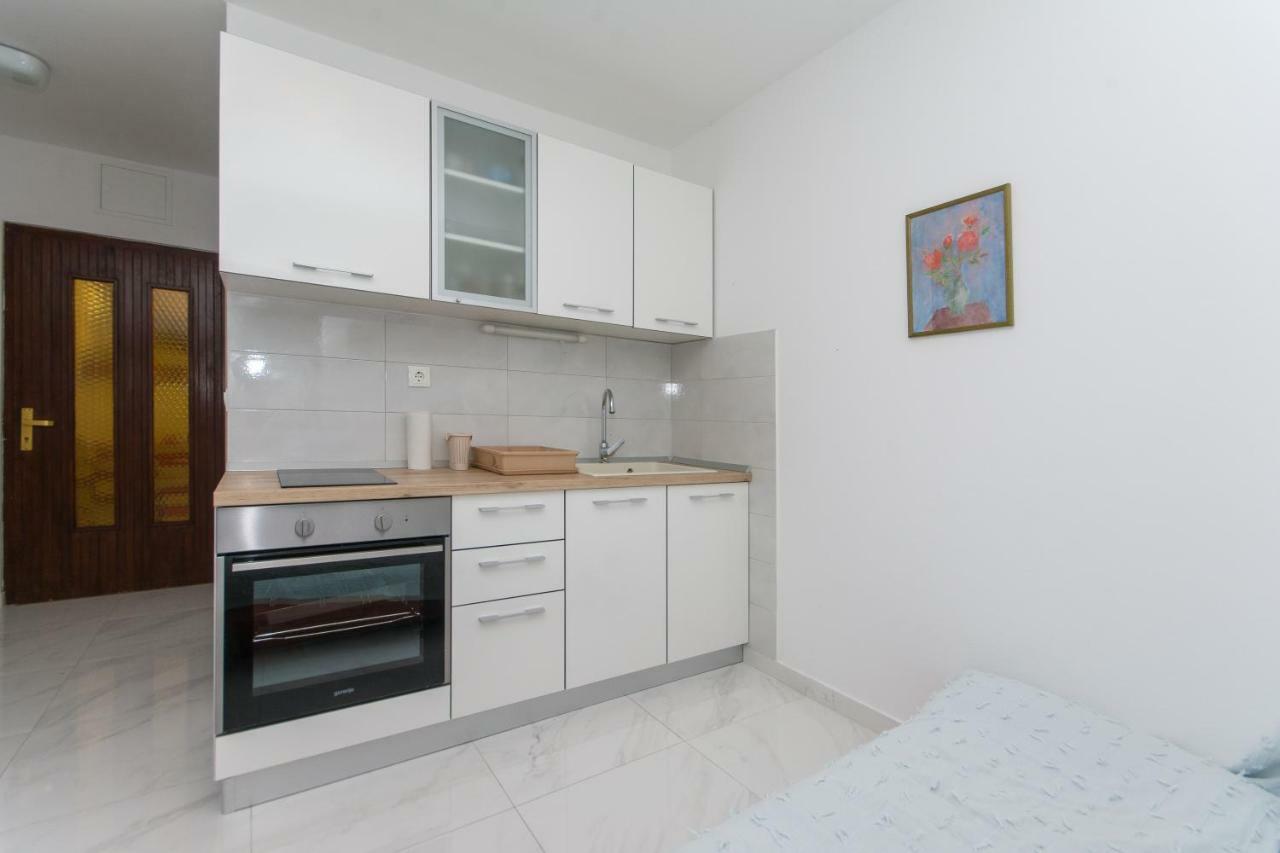 Apartamento Ratak House Prizba Exterior foto