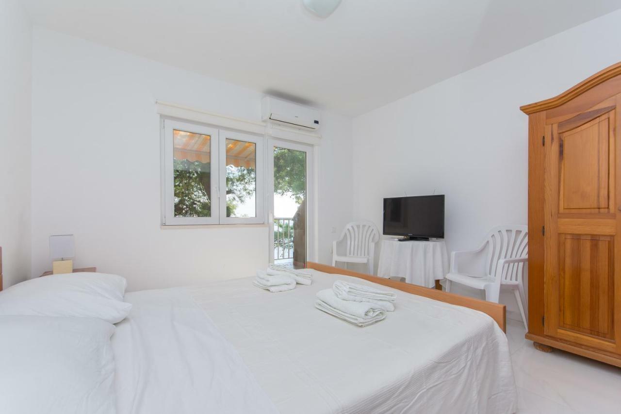 Apartamento Ratak House Prizba Exterior foto
